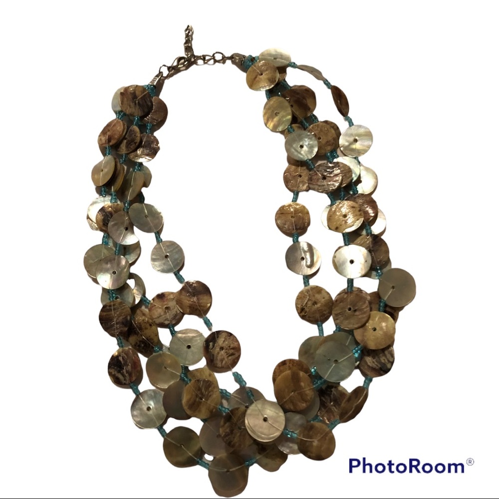 Tan and Cream Shell-like Choker